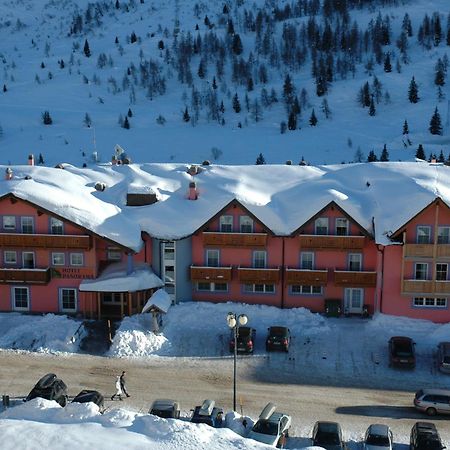 Hotel Panorama Пассо-дель-Тонале Екстер'єр фото